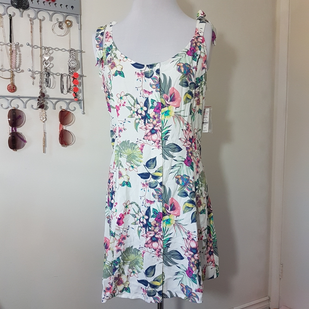 Tropical Floral Print Dress Size Large